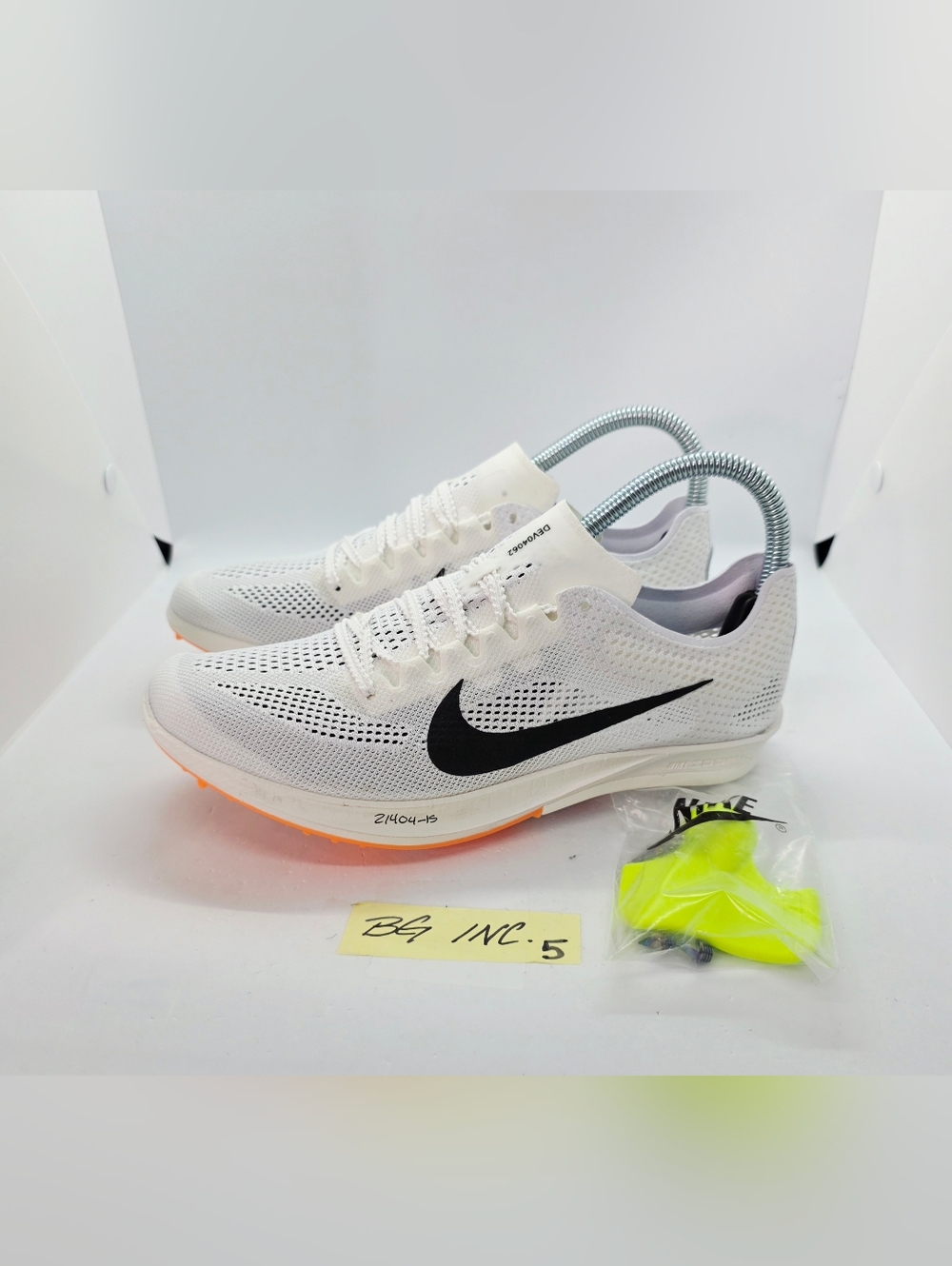 Nike ZoomX Dragonfly 2 Prototype Orange Track Field Spike HF7644-900 Men's sz 6